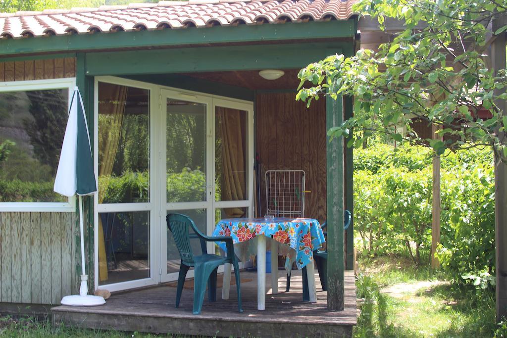 Causses & Vallees Vacances Hotel Saint-Georges-de-Luzençon Værelse billede